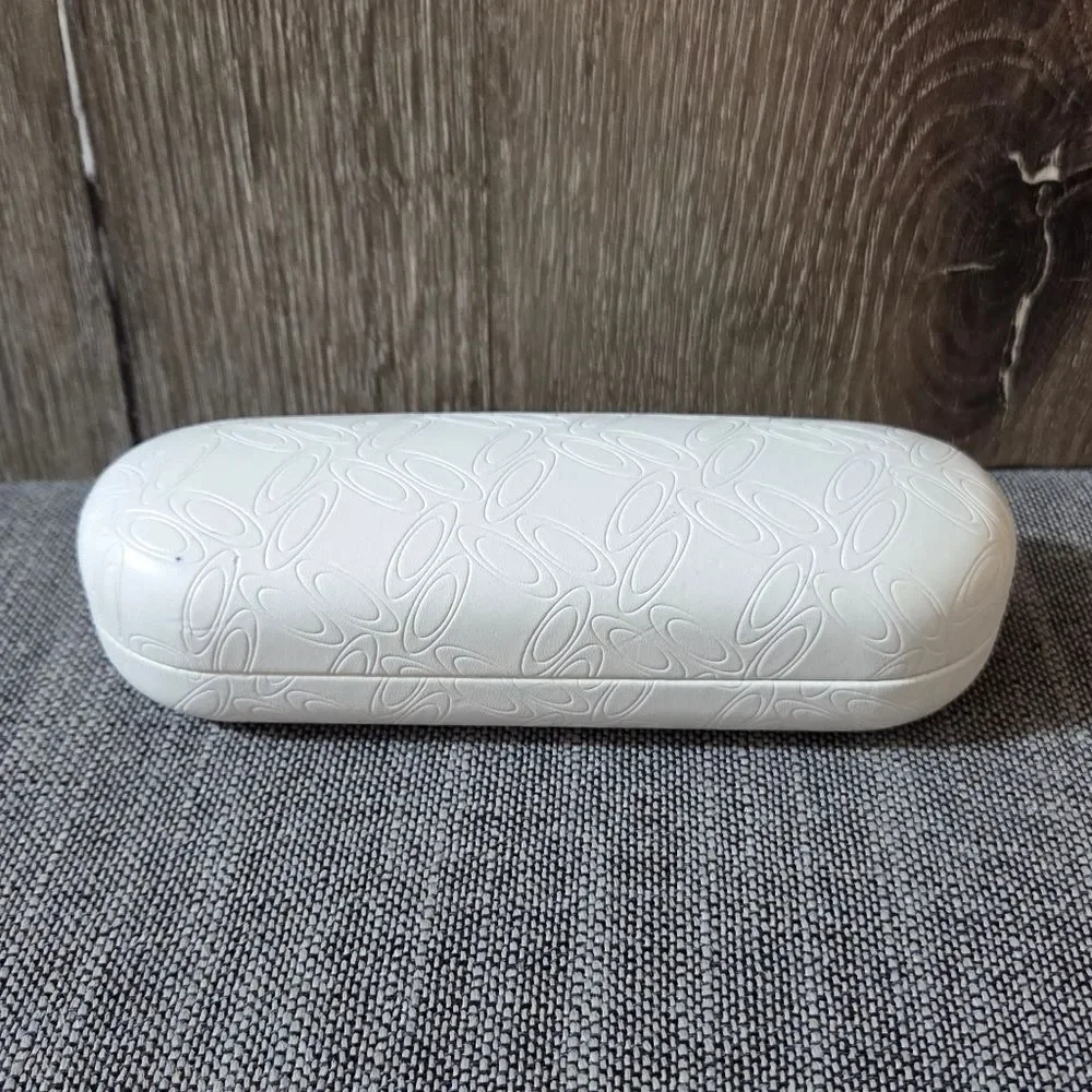 OAKLEY WHITE SUNGLASSES GLASSES HARD CLAM SHELL CASE